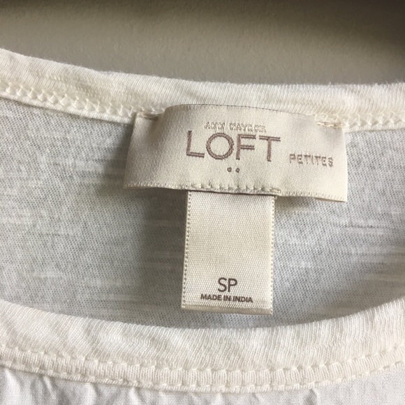 ⚪ LOFT embroidered tank top - Picture 4 of 16